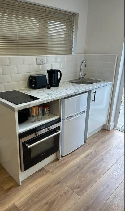 Perfect Stay With Dallas Studio Hayes  Exterior photo